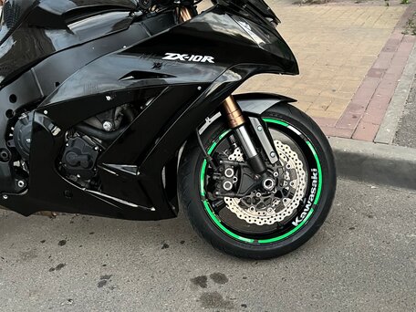 2012 Kawasaki ZX-10R Ninja, чёрный, 590000 рублей, вид 2