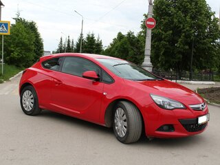 2013 Opel Astra GTC J Рестайлинг, красный, 855000 рублей, вид 5
