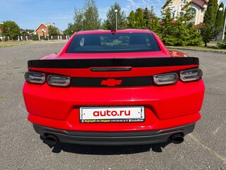 2020 Chevrolet Camaro VI Рестайлинг, красный, 2050000 рублей, вид 4