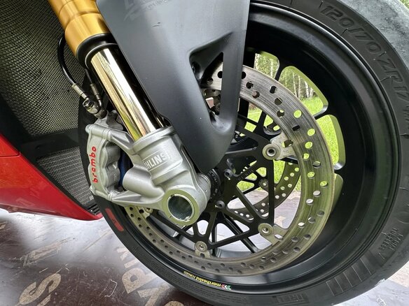 2023 Ducati Panigale V4, красный, 2680000 рублей - вид 14