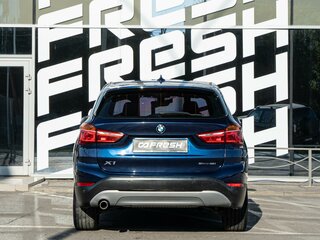 2018 BMW X1 18i sDrive II (F48), синий, 1930000 рублей, вид 4