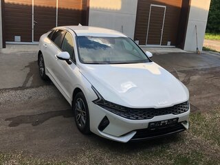 2022 Kia K5 III, белый, 3250000 рублей, вид 4
