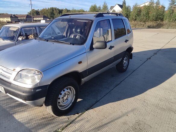 2007 Chevrolet Niva I, серый, 375000 рублей