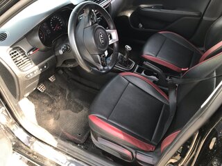 2019 Kia Rio IV, чёрный, 1300000 рублей, вид 5
