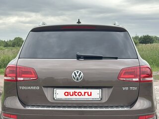 2014 Volkswagen Touareg II, коричневый, 3200000 рублей, вид 4