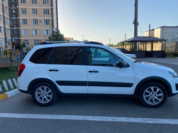 2017 Lada (ВАЗ) Kalina Cross II, белый, 755000 рублей - вид 6