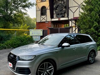 2017 Audi Q7 II (4M), серебристый, 3750000 рублей, вид 4