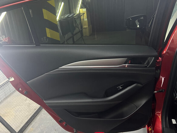 2019 Mazda 6 III (GJ) Рестайлинг 2, красный, 2500000 рублей - вид 9
