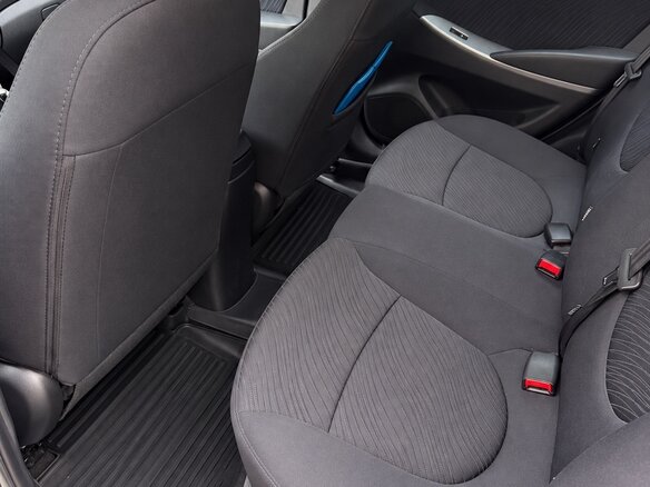 2016 Hyundai Solaris I Рестайлинг, белый, 1100000 рублей - вид 7