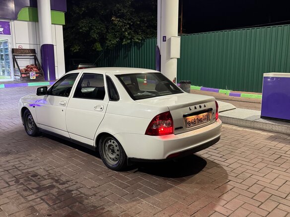 2009 Lada (ВАЗ) Priora I, белый, 310000 рублей - вид 6