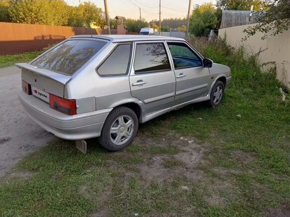 2008 Lada (ВАЗ) 2114, серебристый, 160000 рублей - вид 4
