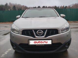2013 Nissan Qashqai I Рестайлинг, серебристый, 1000000 рублей, вид 2