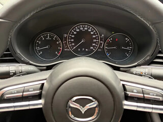 2023 Mazda 3 M Hybrid IV (BP), белый, 1490123 рублей, вид 4