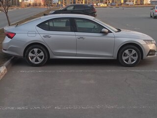 2021 Skoda Octavia IV (A8), серый, 2058000 рублей, вид 1