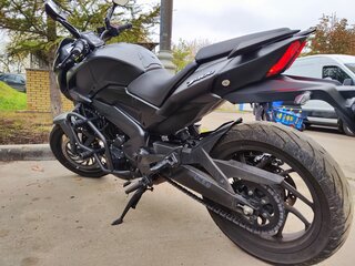 2019 Bajaj Dominar 400, чёрный, 315000 рублей, вид 4