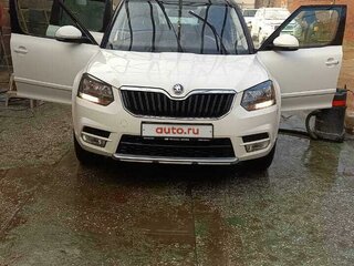 2014 Skoda Yeti I Рестайлинг, белый, 1200000 рублей, вид 2