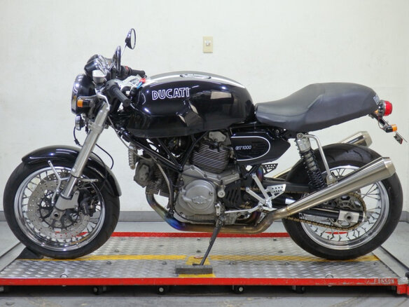 2010 Ducati GT1000, чёрный, 750000 рублей - вид 1