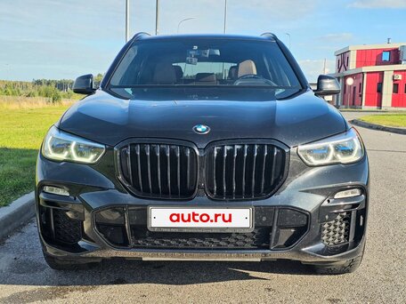 2019 BMW X5 40i IV (G05/G18), чёрный, 6989999 рублей, вид 3