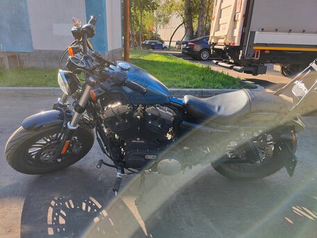 2018 Harley-Davidson Sportster 1200, синий, 800000 рублей, вид 2