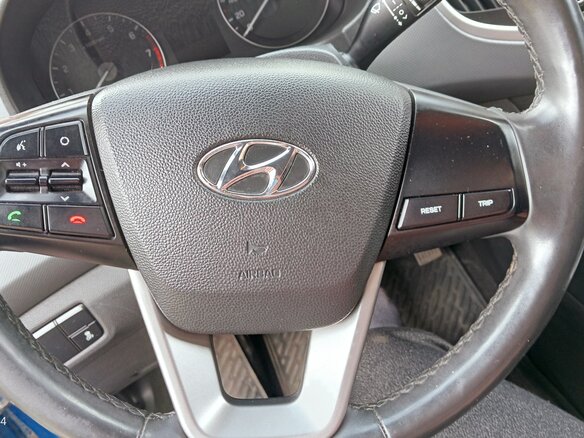 2018 Hyundai Creta I, синий, 1800000 рублей - вид 5