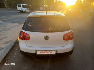 2008 Volkswagen Golf V, белый, 650000 рублей, вид 3
