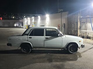 2002 Lada (ВАЗ) 2105, белый, 75000 рублей, вид 5