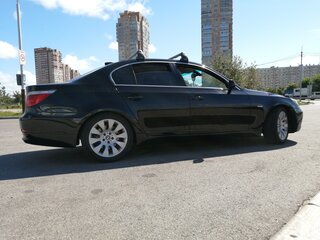 2007 BMW 5 серии 525i V (E60/E61) Рестайлинг, чёрный, 1650000 рублей, вид 4