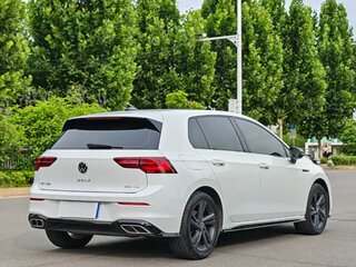 2022 Volkswagen Golf VIII, белый, 2250000 рублей, вид 5