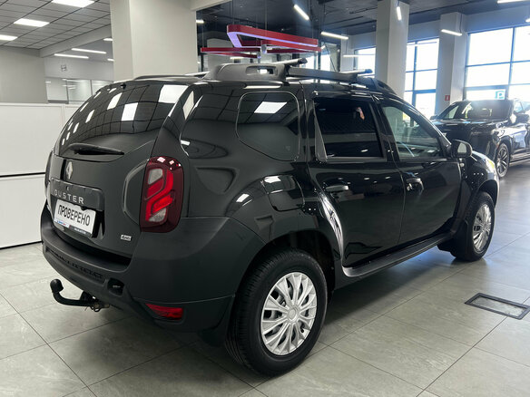 2017 Renault Duster I Рестайлинг, чёрный, 1370000 рублей - вид 3