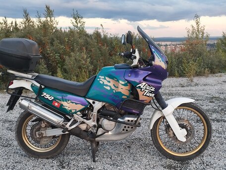 1994 Honda XRV 750 Africa Twin, зелёный, 500000 рублей, вид 4