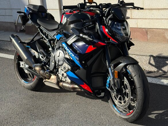 2024 BMW M 1000 R, чёрный, 2350000 рублей