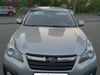 2014 Subaru Outback IV Рестайлинг, серебристый, 2000000 рублей, вид 3