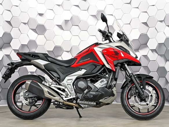 2021 Honda NC 750X, красный, 977000 рублей - вид 2