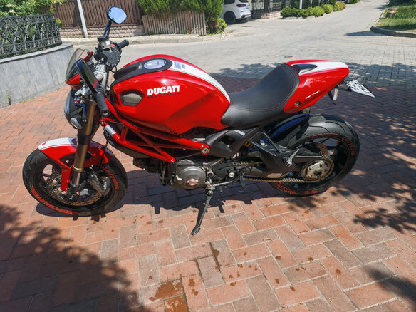 2012 Ducati Monster 1100, красный, 650000 рублей - вид 2