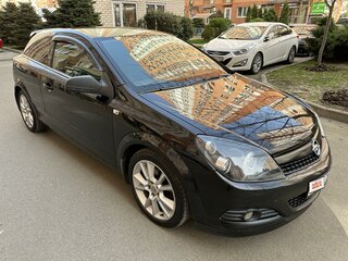 2007 Opel Astra GTC H Рестайлинг, чёрный, 650000 рублей, вид 1