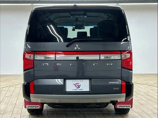 2021 Mitsubishi Delica D:5 I Рестайлинг, серый, 2500404 рублей, вид 4
