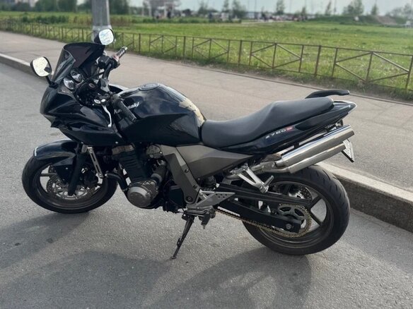 2005 Kawasaki Z 750, чёрный, 350000 рублей - вид 10