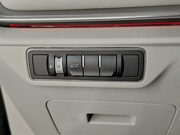 2024 Jetour X70+ I Рестайлинг, красный, 2335000 рублей - вид 7