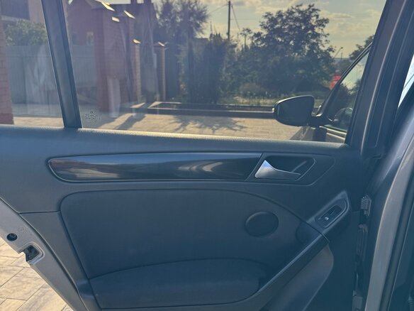 2012 Volkswagen Golf VI, серый, 770000 рублей - вид 13