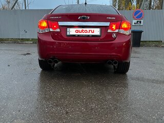 2011 Chevrolet Cruze I, красный, 520000 рублей, вид 3