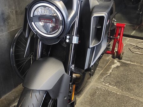2022 KTM 1290 Super Duke R, чёрный, 4500000 рублей, вид 2