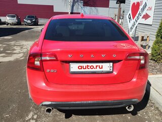 2011 Volvo S60 II, красный, 980000 рублей, вид 2