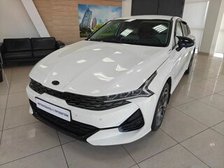 2020 Kia K5 III, белый, 1970000 рублей, вид 1