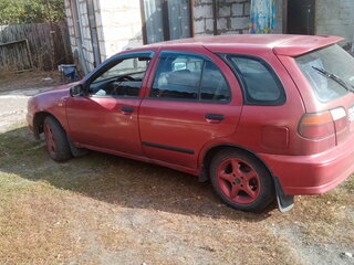 1997 Nissan Almera I (N15), красный, 250000 рублей, вид 2