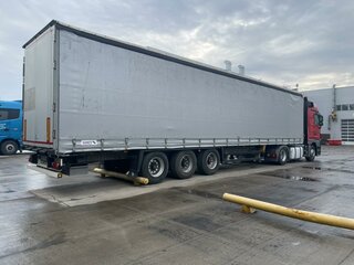 2018 Schmitz Cargobull 9084, серый, 2200000 рублей, вид 2