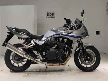 2023 Honda CB 1300, серебристый, 820000 рублей, вид 4