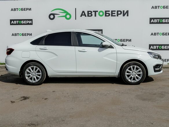 2023 Lada (ВАЗ) Vesta I Рестайлинг (NG), белый - вид 3