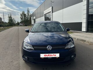 2014 Volkswagen Jetta VI, синий, 1500000 рублей, вид 2