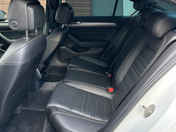 2015 Volkswagen Passat B8, белый, 2100000 рублей - вид 14