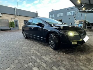 2008 Honda Civic VIII, чёрный, 580000 рублей, вид 3